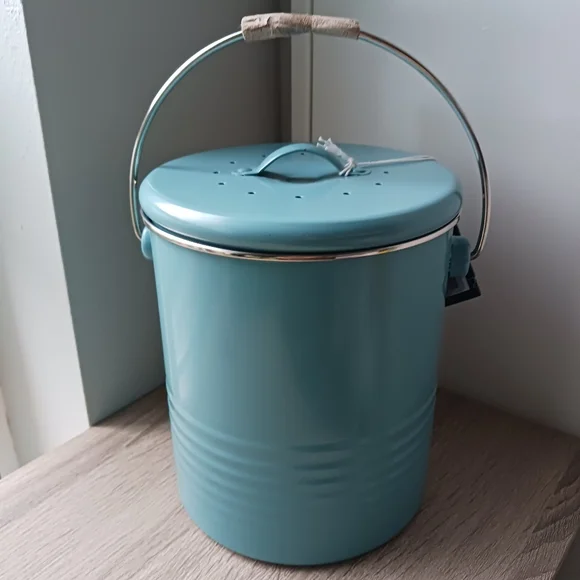 NWT Typhoon Vintage Kitchen Compost Caddy - Picture 5 of 13